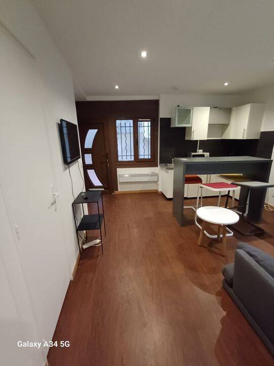 Appartement 2 pièces 32 m² · à Paris 5ème Arrondissement · 32 m² · 1 340 €/mois