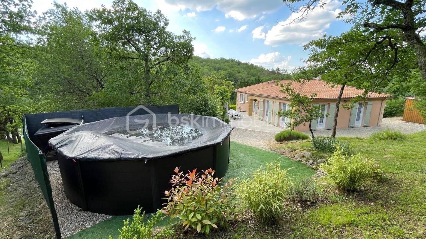 Maison 4 pièces 116 m² · à Pontours · 116 m² · 282 000 €