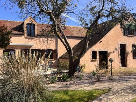 Maison à vendre 448 000 € 7 pièces 5 chambres 226,1 m² Montereau-Fault-Yonne 77130