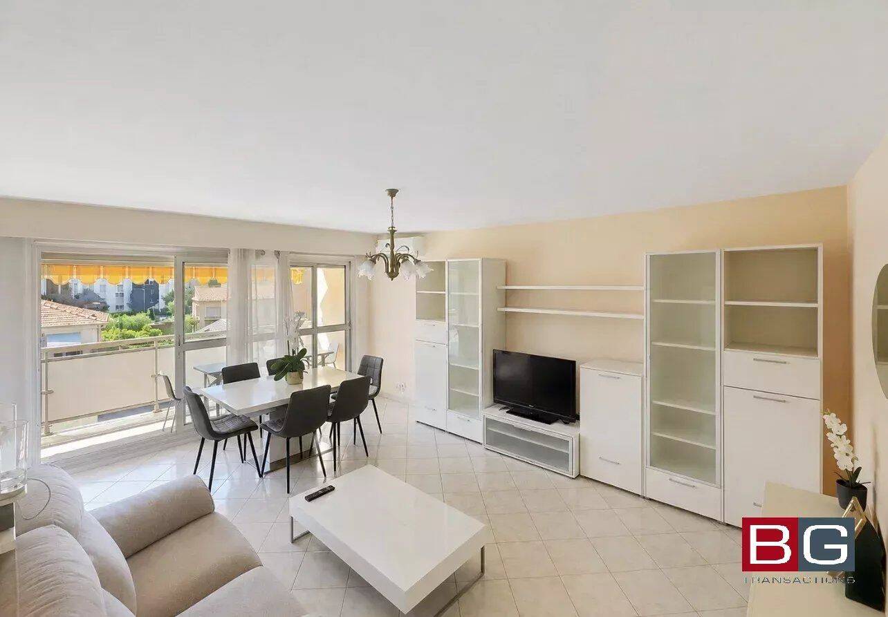Appartement 4 pièces 79 m² · à Antibes · 79,2 m² · 372 000 €
