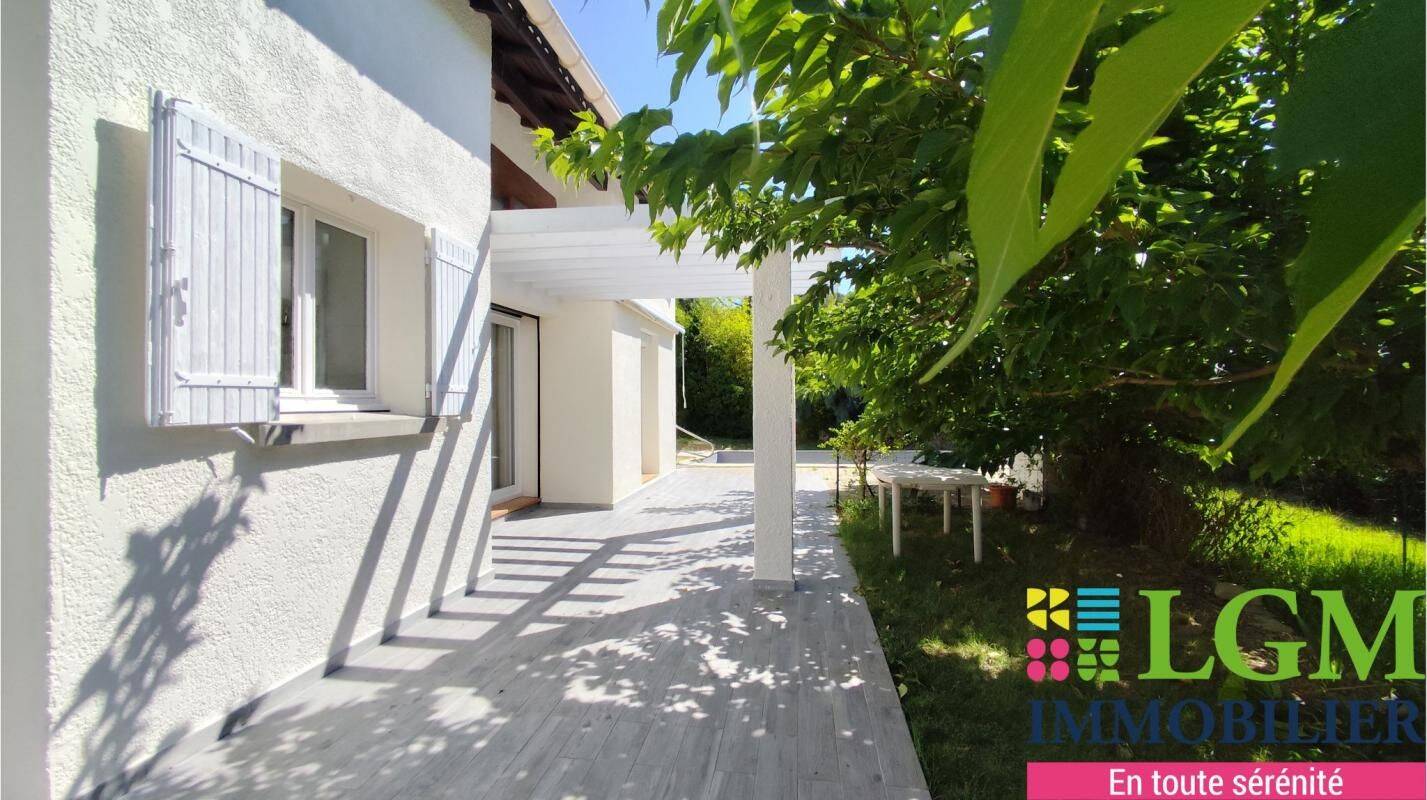 Maison 5 pièces 140 m² · à Nages-Et-Solorgues · 140 m² · 440 000 €