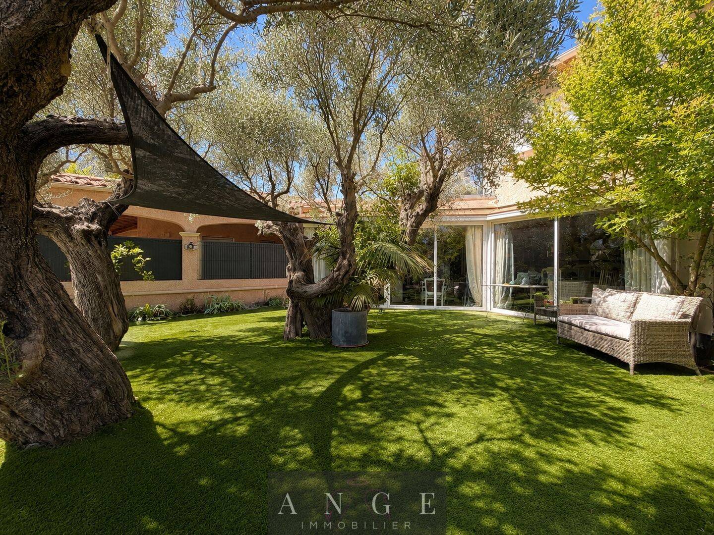Appartement 4 pièces 140 m² · à La Farlède · 140 m² · 580 000 €
