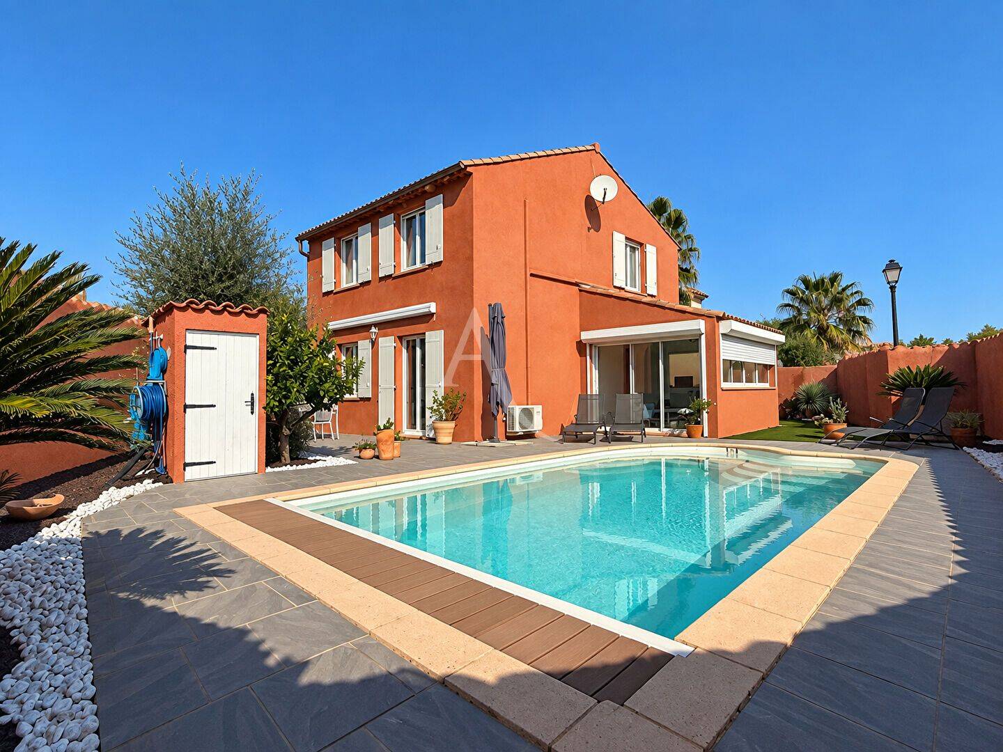 Maison 5 pièces 117 m² · à La Crau · 117 m² · 565 000 €