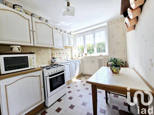 Appartement à vendre 69 000 € 3 pièces 2 chambres 65 m² 3 étages Centre Sedan 08200