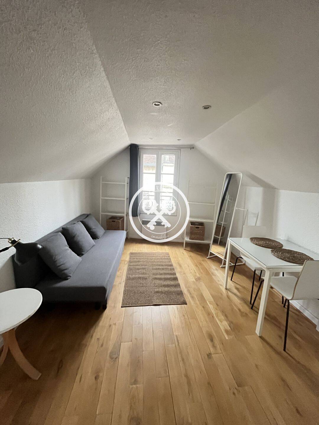 Appartement 1 pièce 23 m² · à Troyes · 22,7 m² · 400 €