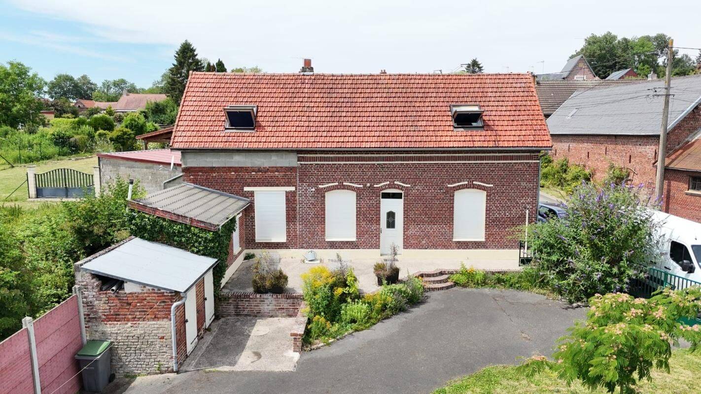 Maison 3 pièces 101 m² · à Étricourt-Manancourt · 101 m² · 139 000 €