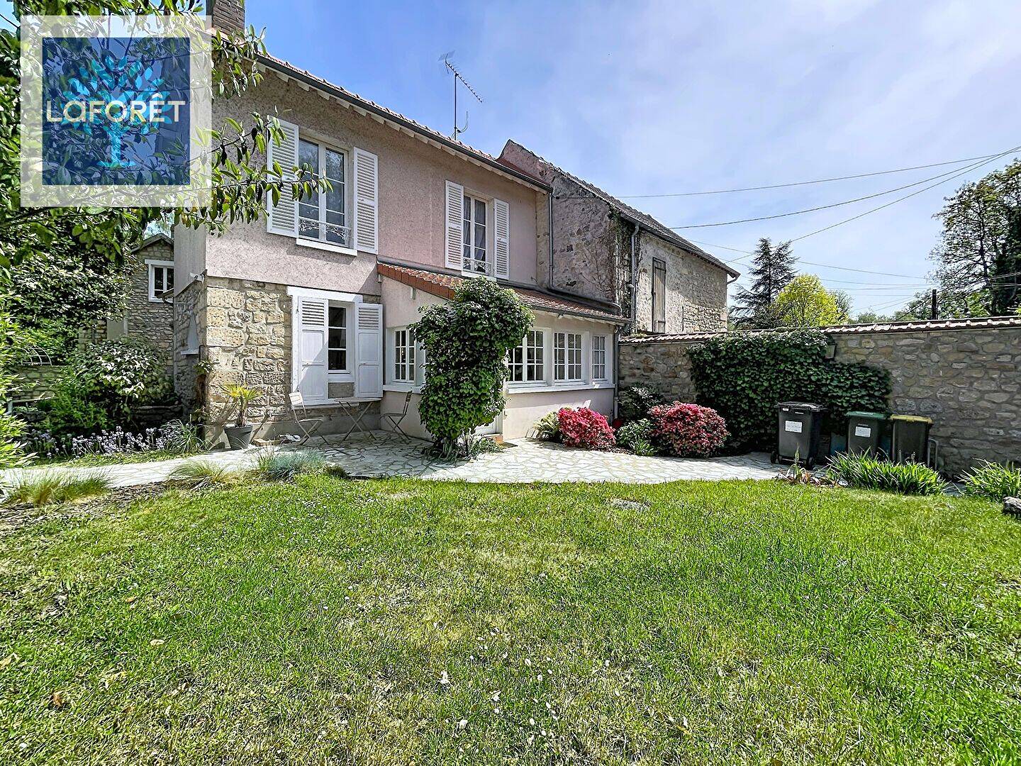 Maison 6 pièces 143 m² · à Nesles-la-Vallée · 143 m² · 398 000 €