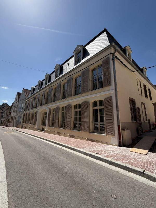Appartement 2 pièces 54 m² · à Saint-Florentin · 54 m² · 658 €/mois