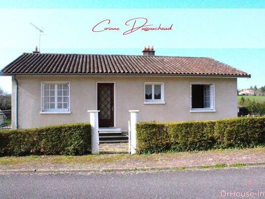 Maison de plain-pied à vendre 93 050 € 5 pièces 3 chambres 93 m² 630 m² de terrain Chabanais 16150