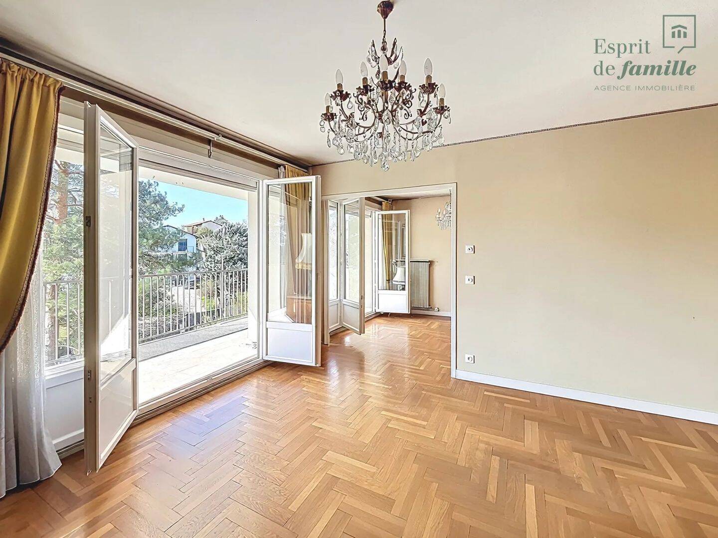 Appartement 5 pièces 97 m² · à Sainte-Foy-lès-Lyon · 96,8 m² · 320 000 €