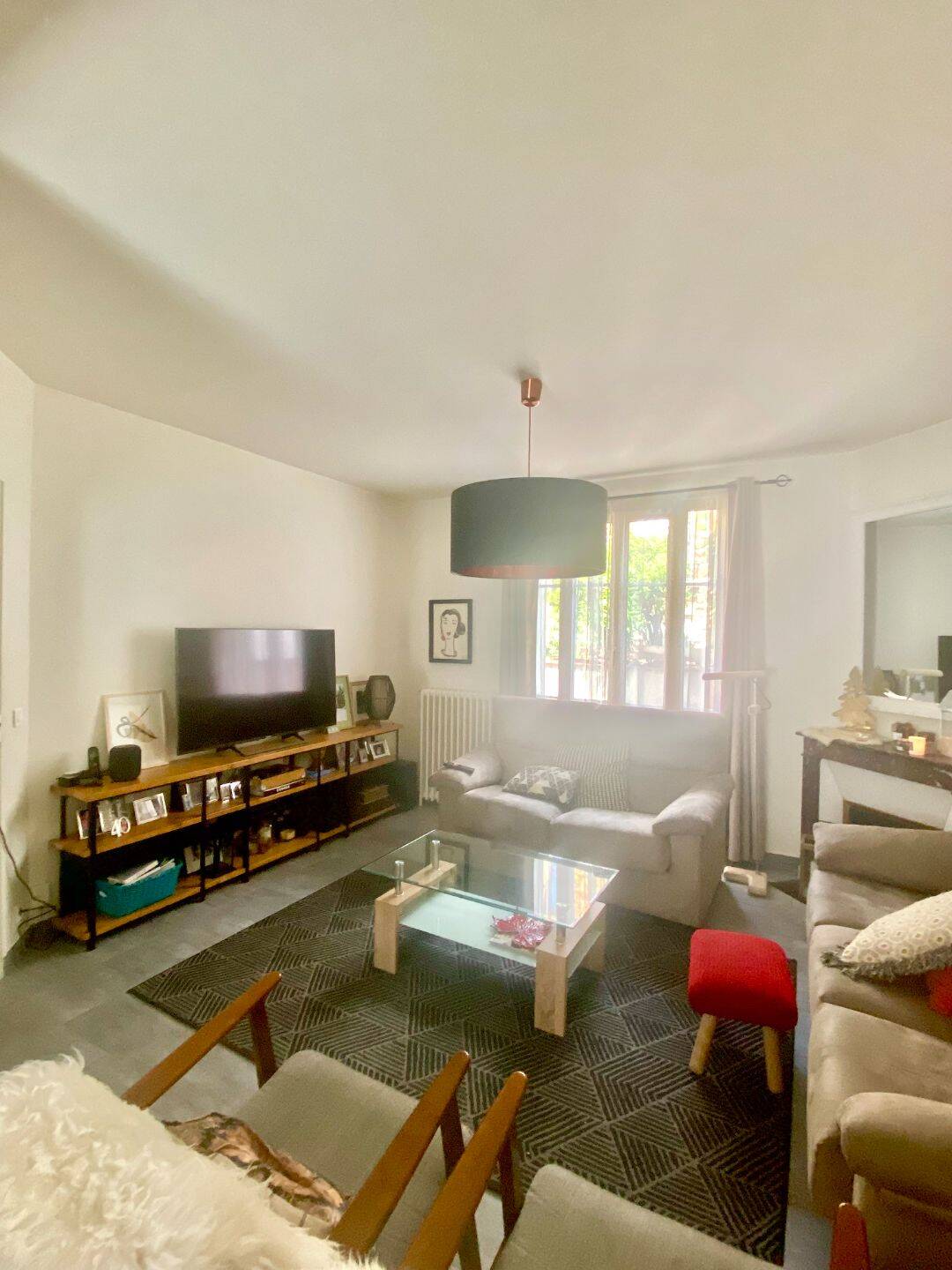 Maison 4 pièces 92 m² · à Asnières-sur-Seine · 91,5 m² · 2 850 €