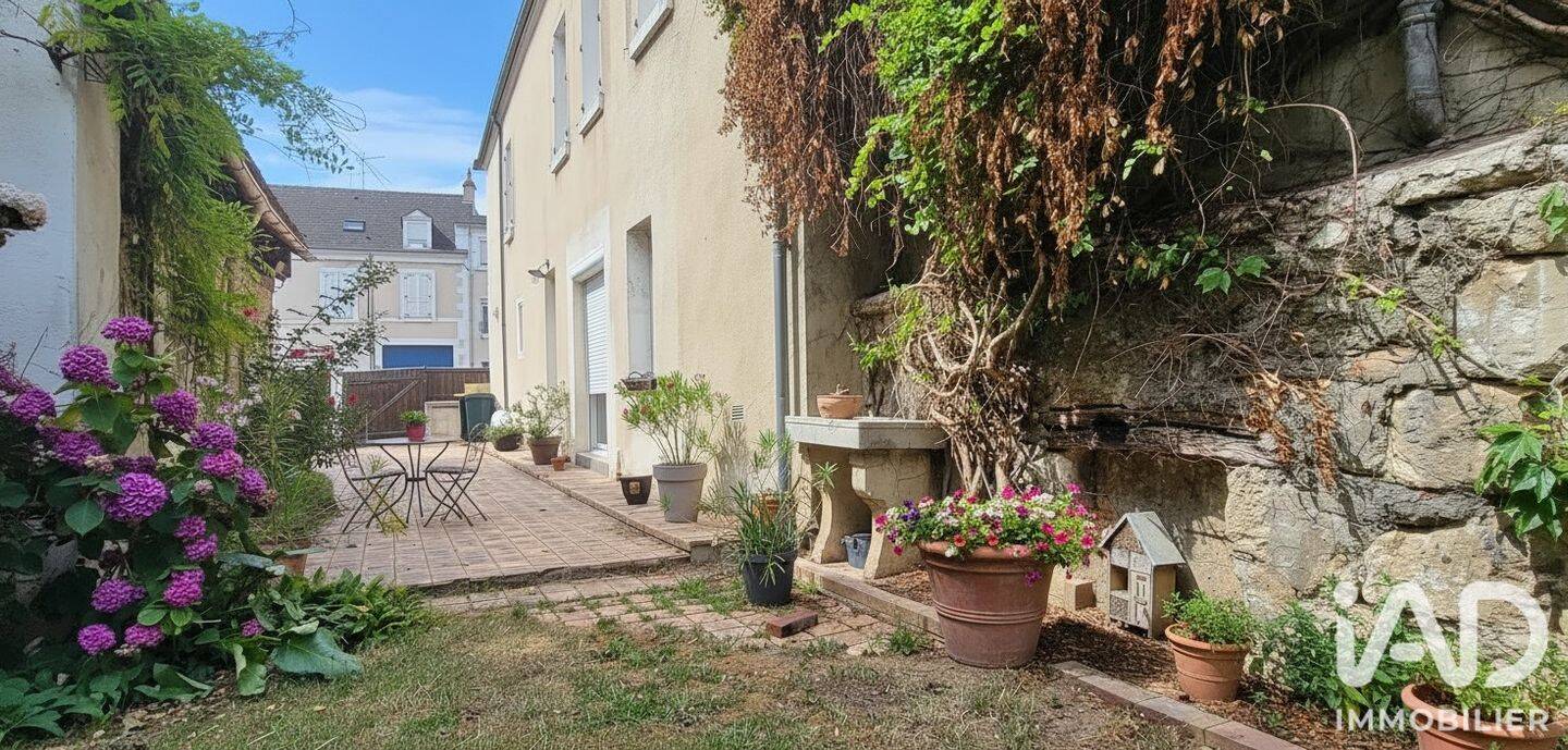 Maison 6 pièces 182 m² · à Bourges · 182 m² · 295 000 €
