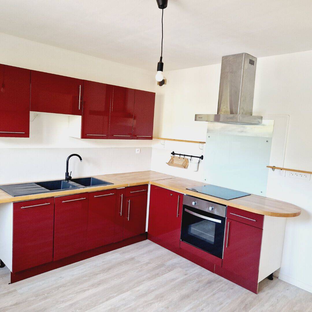 Maison 5 pièces 94 m² · à Nevers · 94,3 m² · 899 €/mois