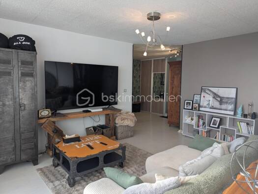 Appartement à vendre 96 500 € 3 pièces 2 chambres 75 m² Étage 3/15 Bords de Loire-Grand mail Saint-Pierre-des-Corps 37700