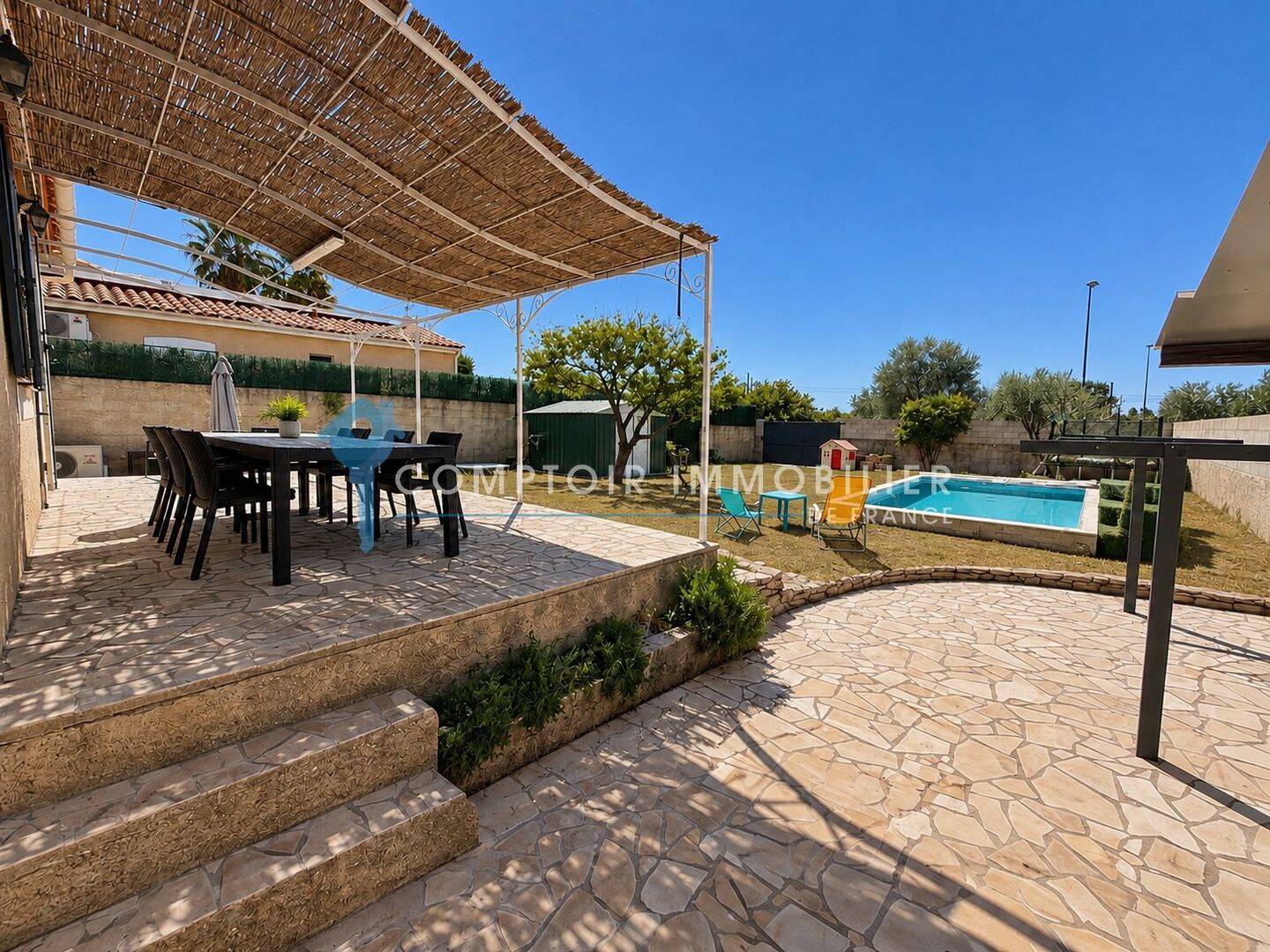 Maison 5 pièces 94 m² · à Gallargues-le-Montueux · 94 m² · 345 000 €