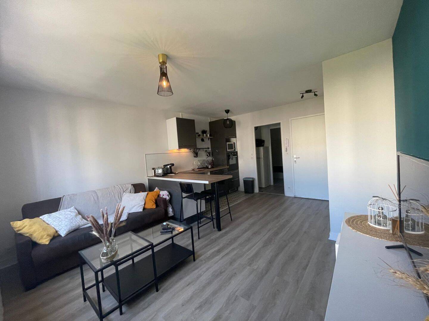 Appartement 1 pièce 27 m² · à Tours · 27,3 m² · 595 €
