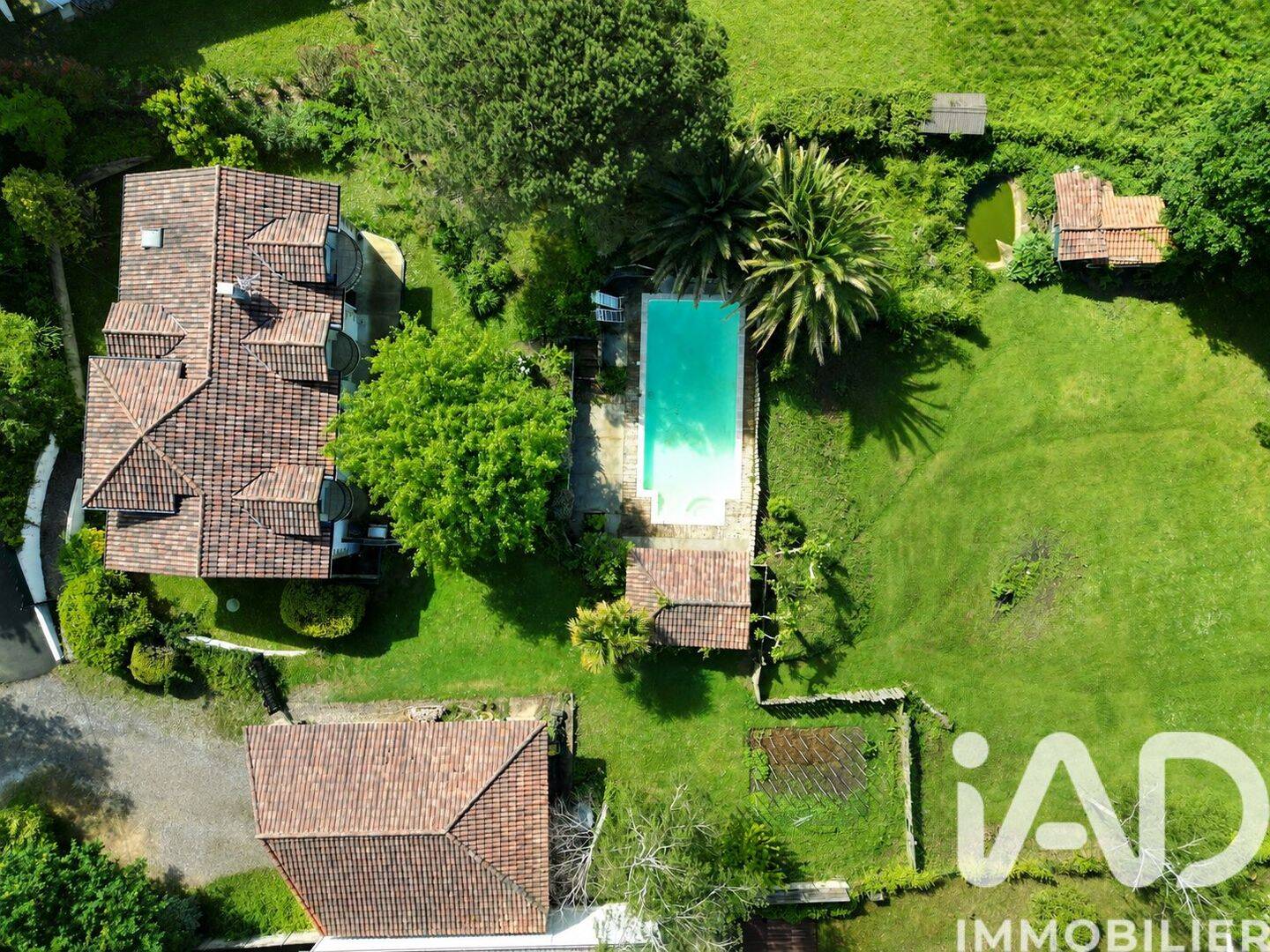 Maison 6 pièces 180 m² · à Arbonne · 180 m² · 890 000 €