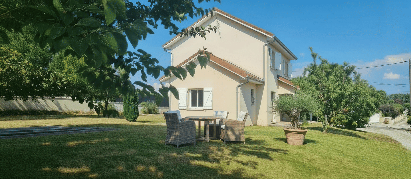 Maison 6 pièces 145 m² · à Ruy-Montceau · 145 m² · 430 000 €