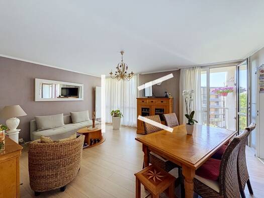 Appartement à vendre 245 000 € 4 pièces 3 chambres 88 m² 4ème étage Gonesse 95500