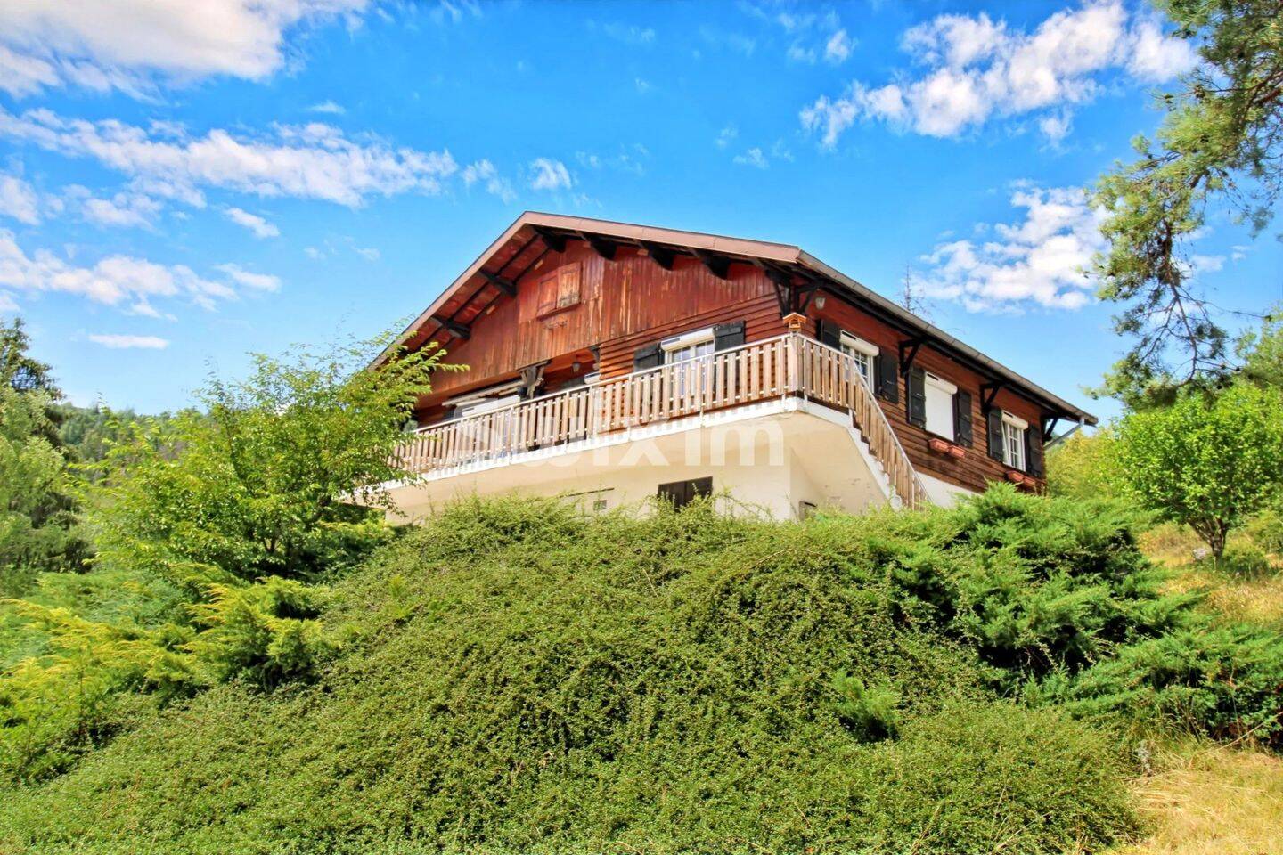 Appartement 8 pièces 172 m² · à Saint-Claude · 172 m² · 340 000 €