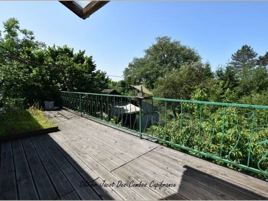 Maison à vendre 140 000 € 6 pièces 4 chambres 156 m² Batteries du Parc Montbéliard 25200