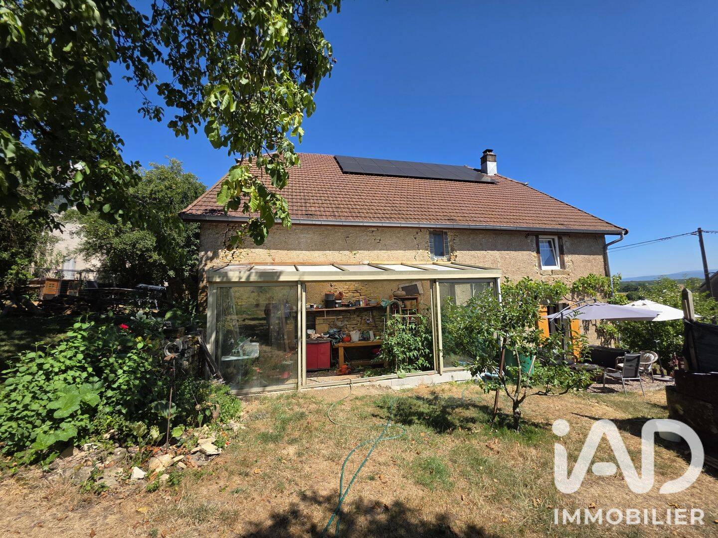 Maison 6 pièces 193 m² · à Arpenans · 193 m² · 258 000 €