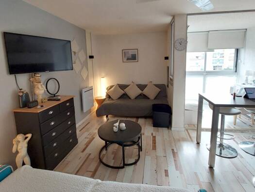 Appartement à vendre 108 000 € 1 pièce 30 m² 2ème étage Gruissan 11430