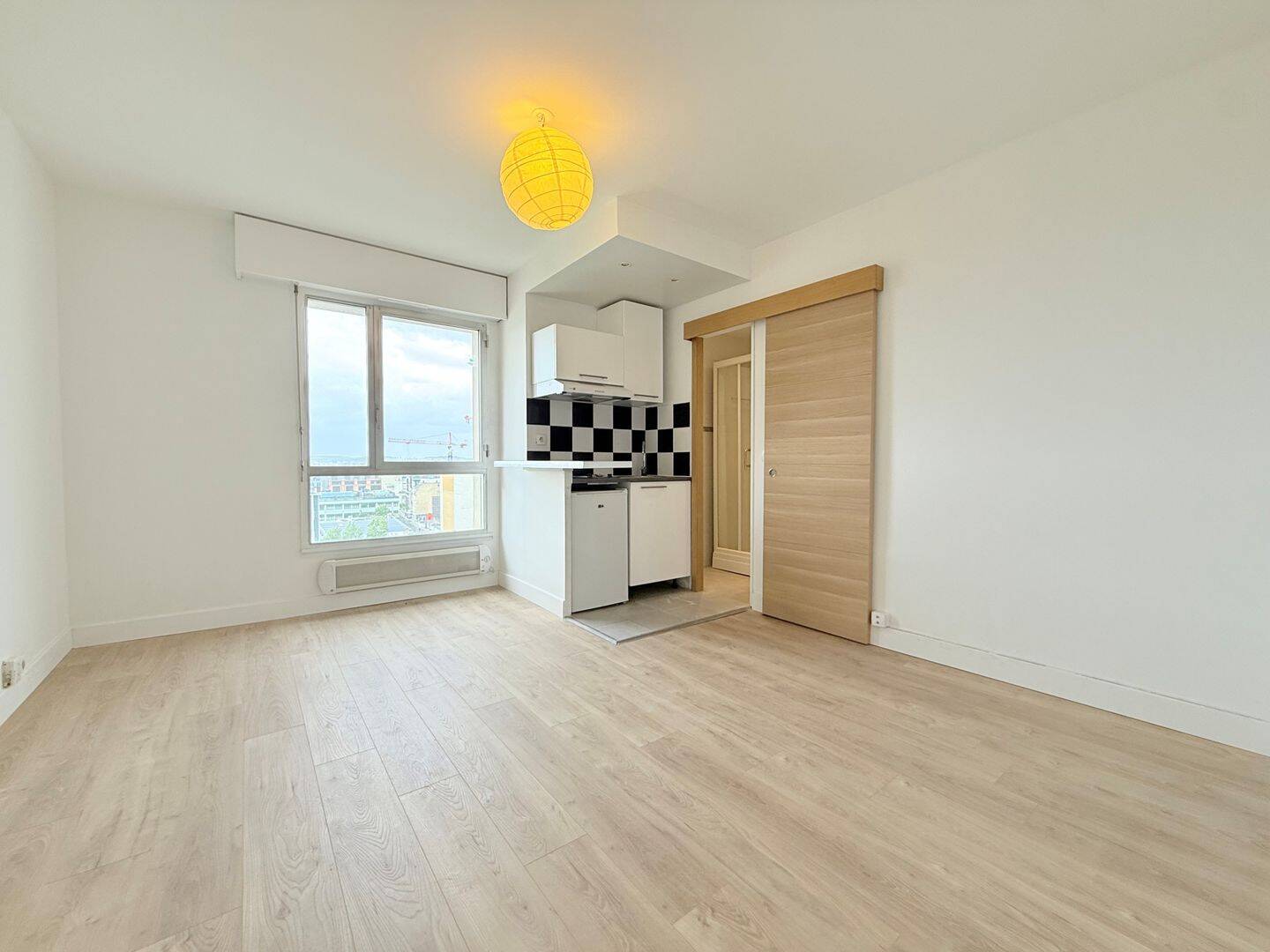 Appartement 1 pièce 18 m² · à Courbevoie · 18 m² · 165 000 €