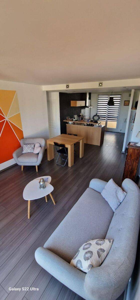 Appartement 3 pièces 65 m² · à Tours · 65 m² · 950 €