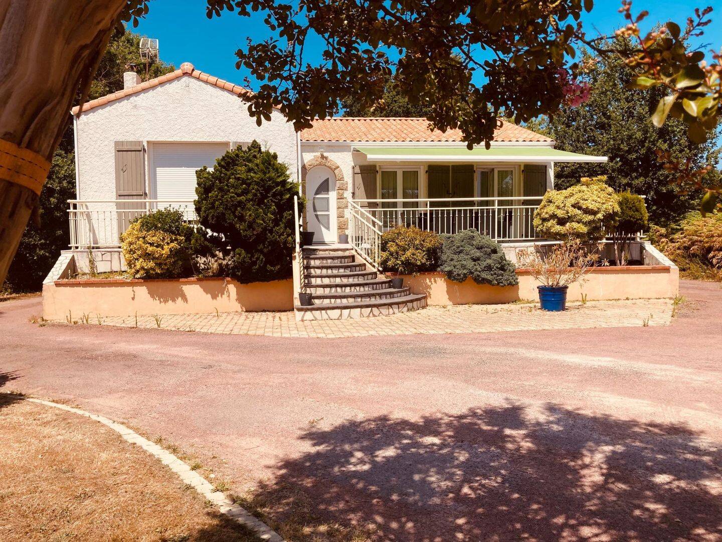 Maison 7 pièces 140 m² · à La Boissière-des-Landes · 140 m² · 269 900 €