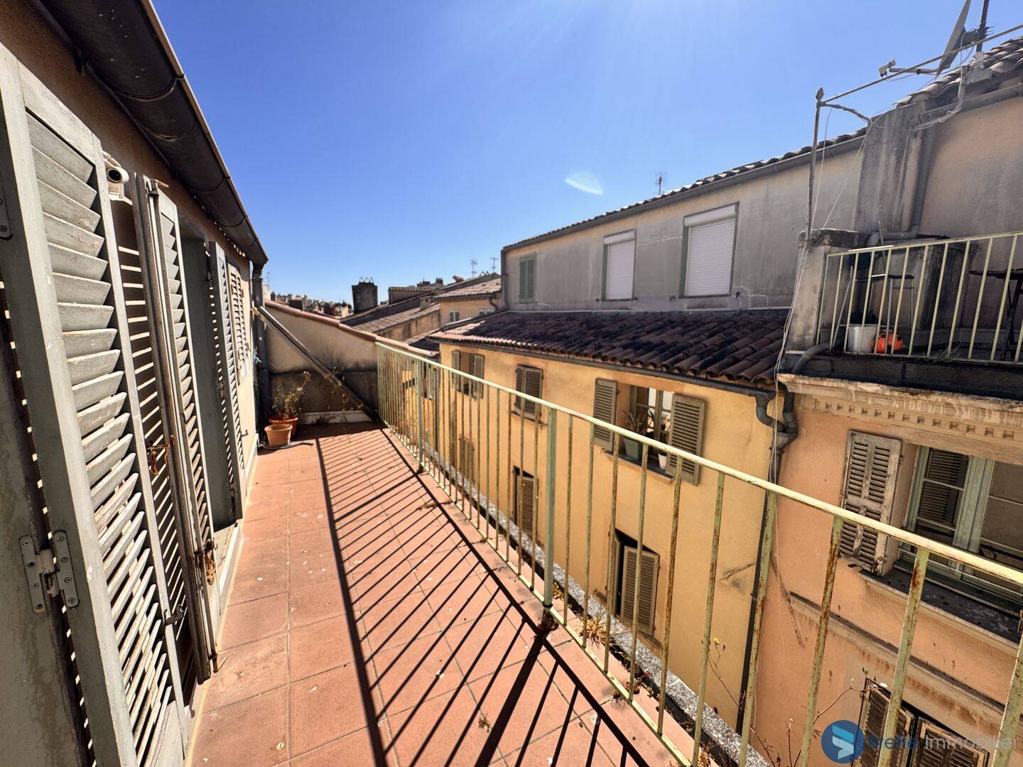 Appartement 1 pièce 27 m² · à Toulon · 26,8 m² · 90 000 €