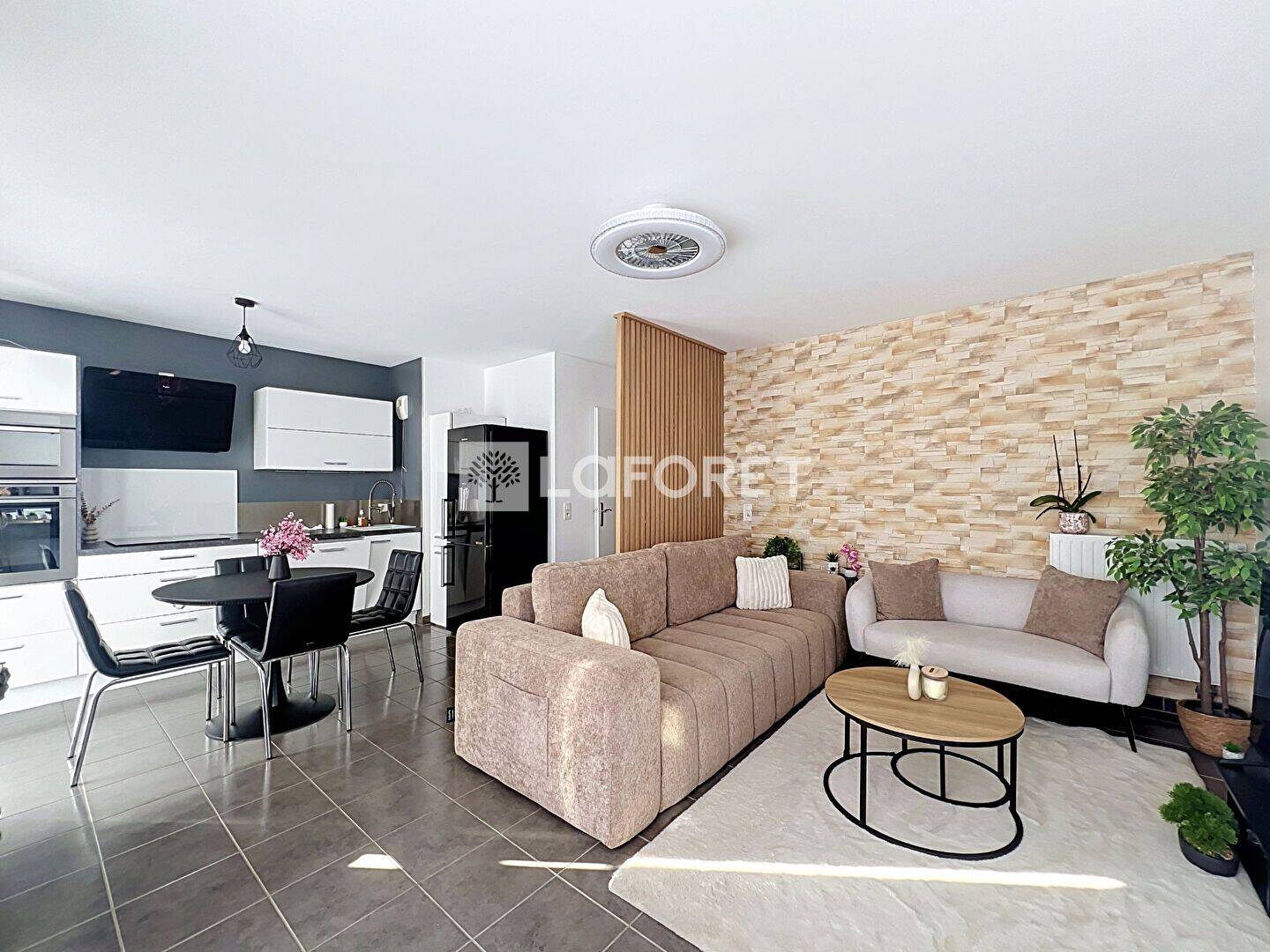 Appartement 3 pièces 62 m² · à Lieusaint · 61,8 m² · 1 190 €/mois