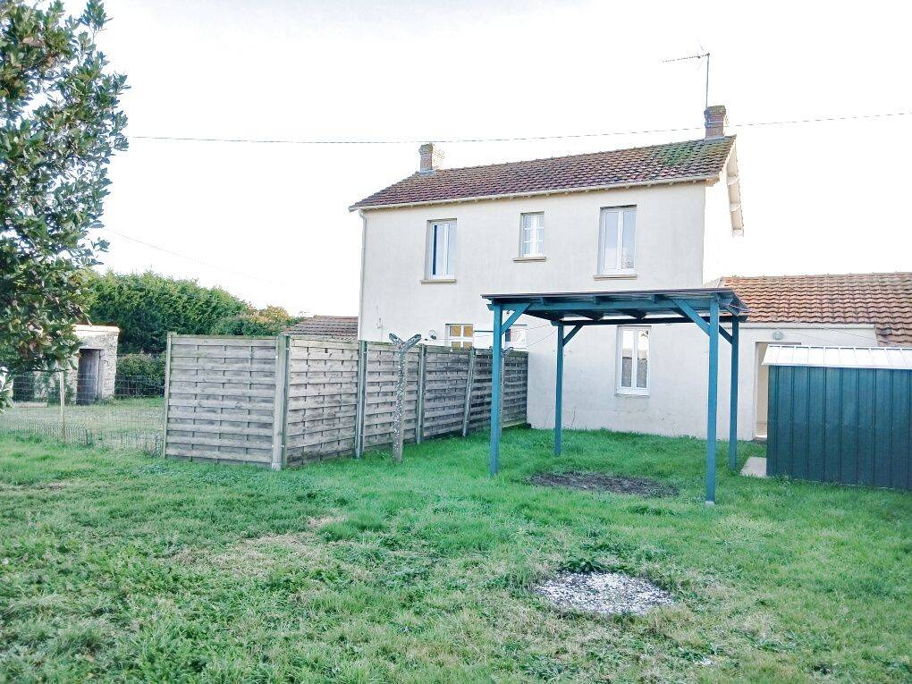 Maison 6 pièces 114 m² · à Saint-Viaud · 114 m² · 232 000 €