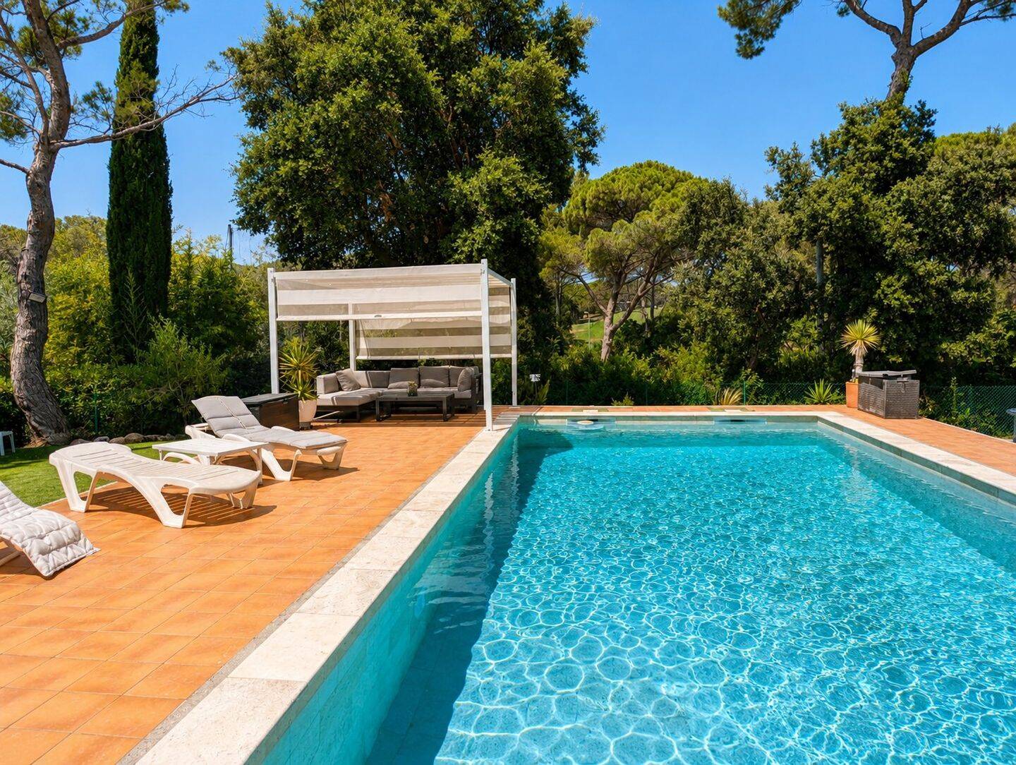 Maison 5 pièces 120 m² · à Saint-Raphaël · 120 m² · 865 000 €