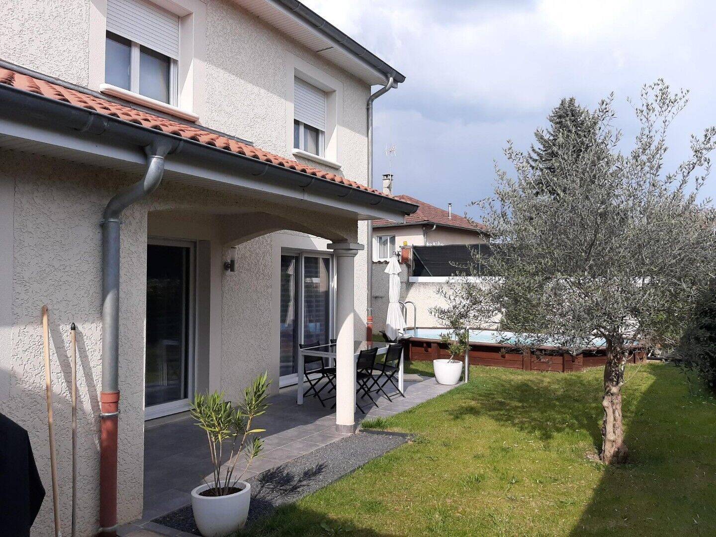 Maison 4 pièces 95 m² · à Janneyrias · 95 m² · 1 540 €/mois
