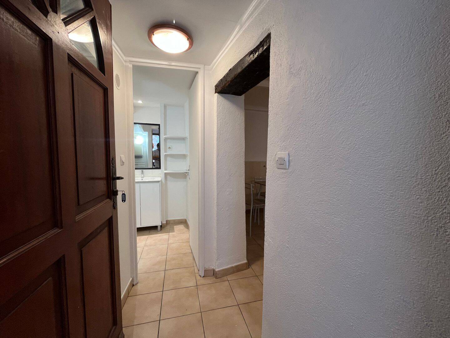 Appartement 1 pièce 28 m² · à Lorgues · 28 m² · 450 €/mois