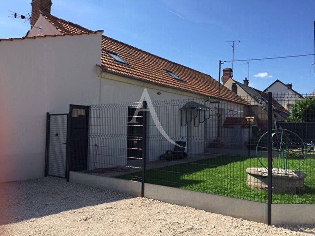 Maison 4 pièces 78 m² · à Sandillon · 78 m² · 900 €/mois