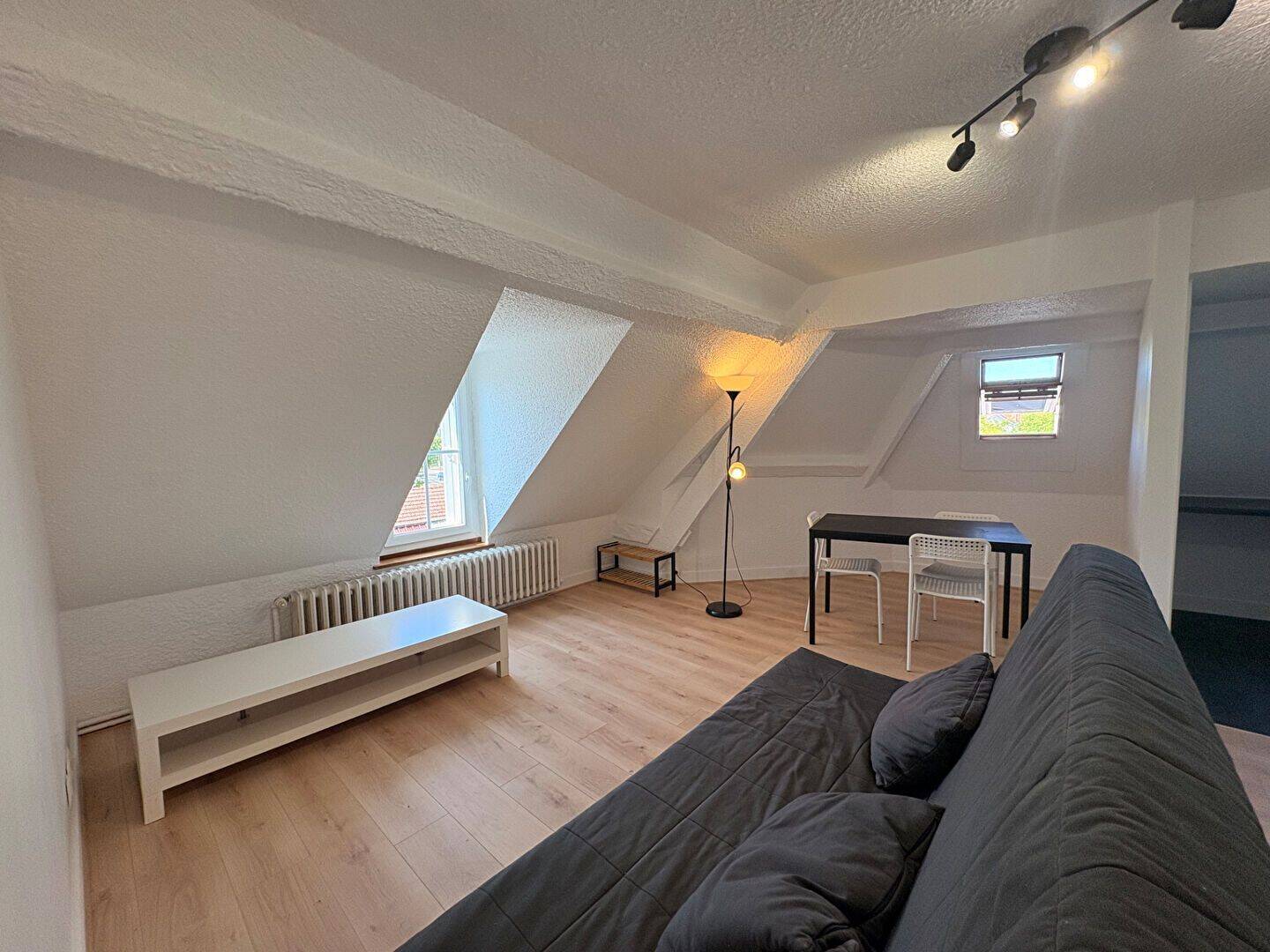 3 pièces 68 m² · à Tours · 68 m² · 1 000 €