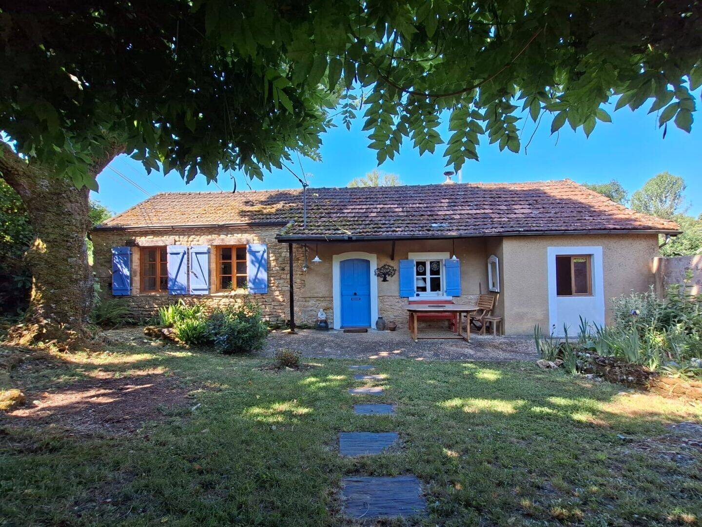 Maison 6 pièces 123 m² · à Le Buisson-de-Cadouin · 123 m² · 299 900 €