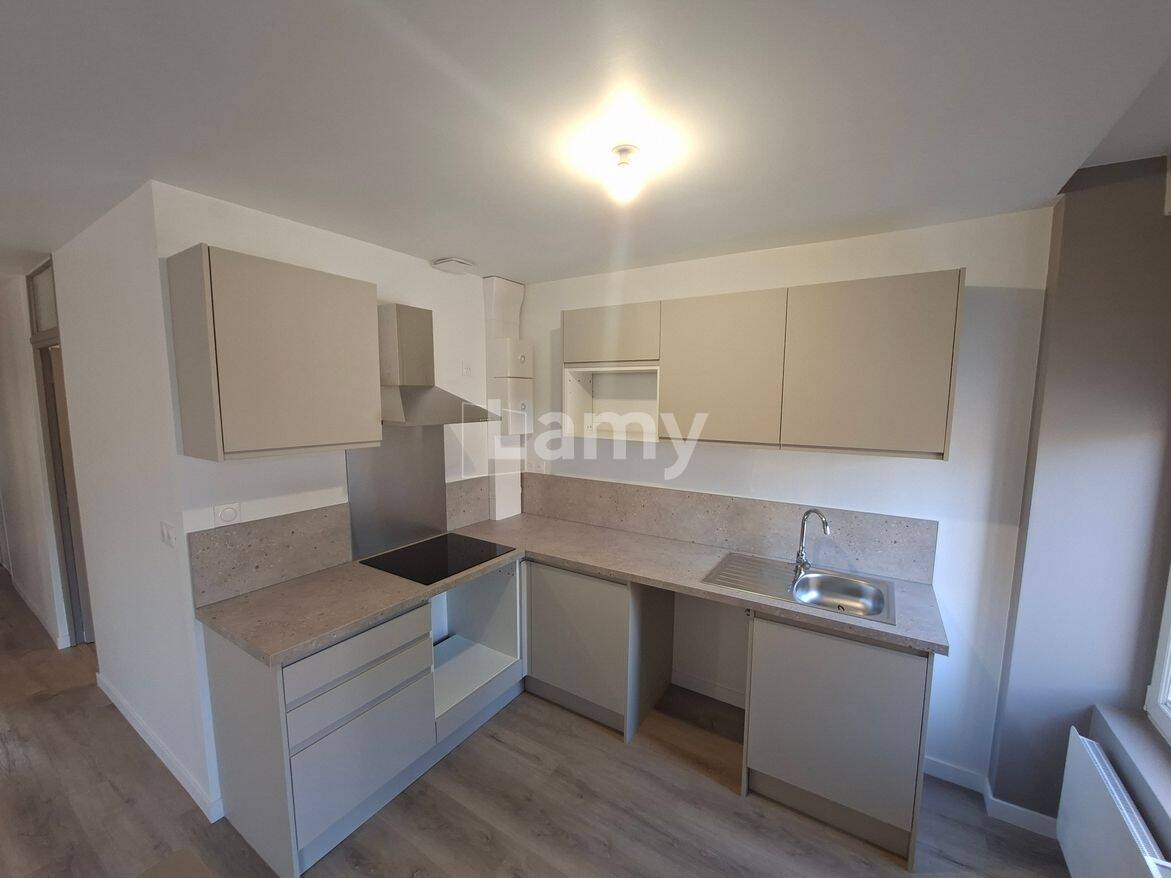 Appartement 2 pièces 50 m² · à Valenciennes · 50 m² · 587 €/mois