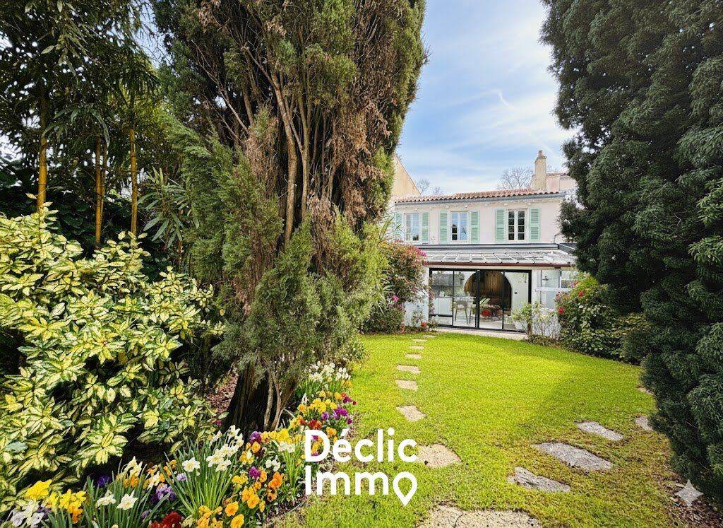 Maison 7 pièces 180 m² · à La Rochelle · 180 m² · 1 795 000 €