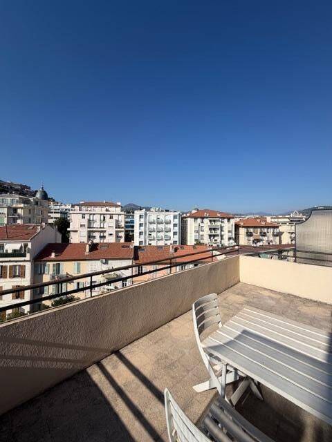 Appartement 1 pièce 30 m² · à Nice · 30 m² · 850 €/mois