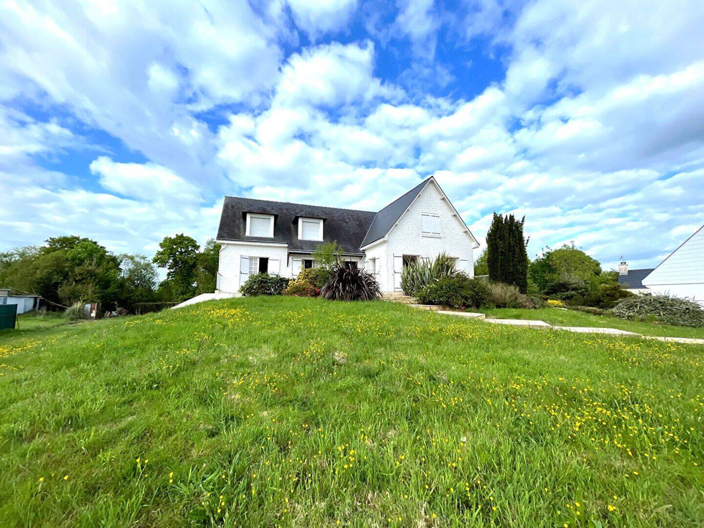 Maison 5 pièces 229 m² · à Saint-Joachim · 229 m² · 310 800 €