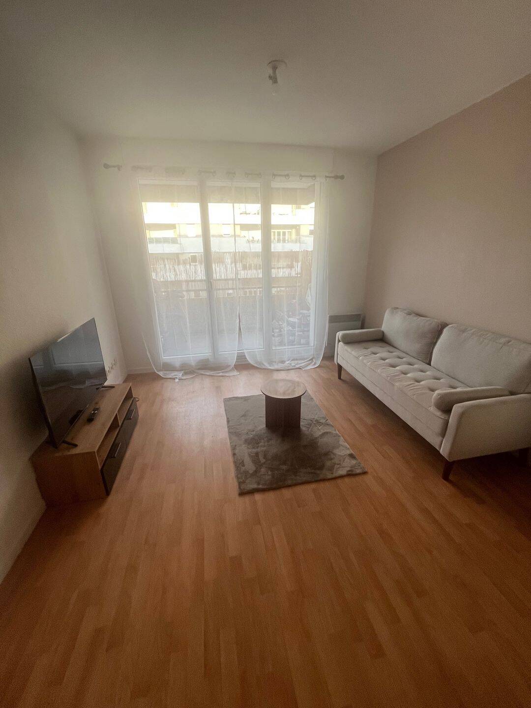 Appartement 2 pièces 35 m² · à Lormont · 35 m² · 820 €/mois