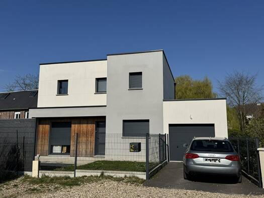 Maison à vendre 440 000 € 5 pièces 4 chambres 115 m² 311 m² de terrain Ouest Le Mesnil-Esnard 76240