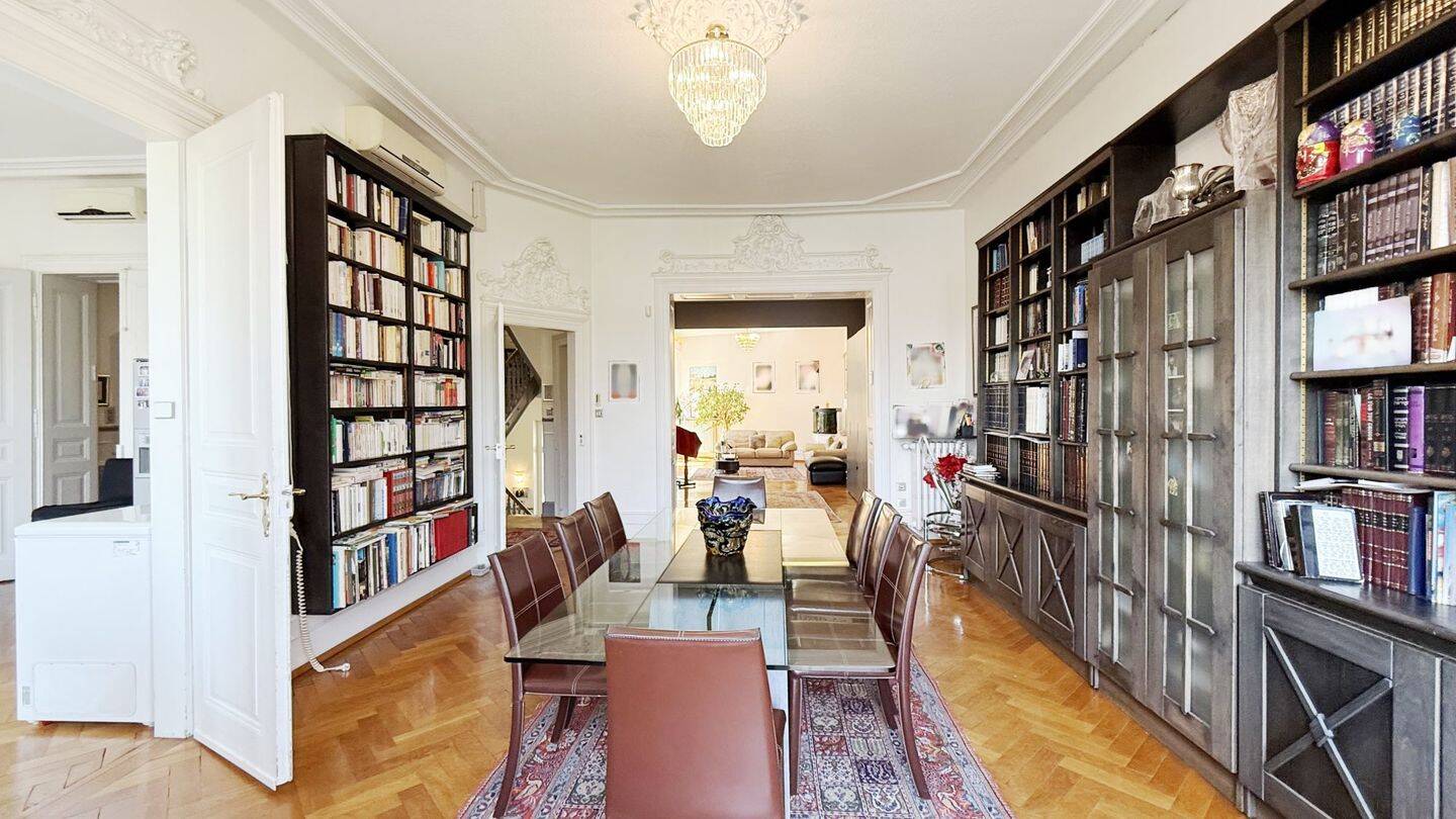 Maison 13 pièces 368 m² · à Strasbourg · 368 m² · 1 490 000 €