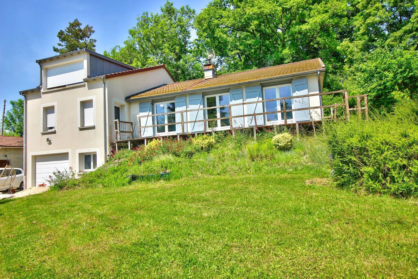 Maison 6 pièces 153 m² · à Montoillot · 153 m² · 275 000 €
