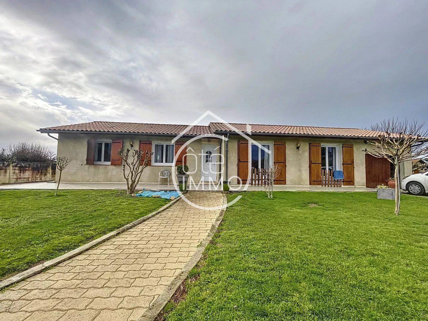 Maison 4 pièces 135 m² · à Saint-Pey-de-Castets · 135 m² · 225 000 €