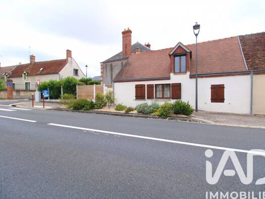 Maison à vendre 121 000 € 3 pièces 2 chambres 57 m² 163 m² de terrain Dampierre-en-Burly 45570