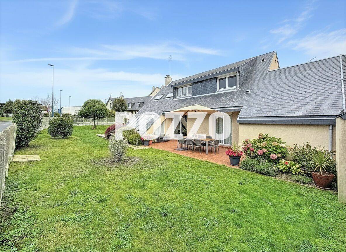 Maison 5 pièces 121 m² · à Granville · 121 m² · 395 000 €